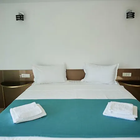 Studio Viggo Apartment Mamaia